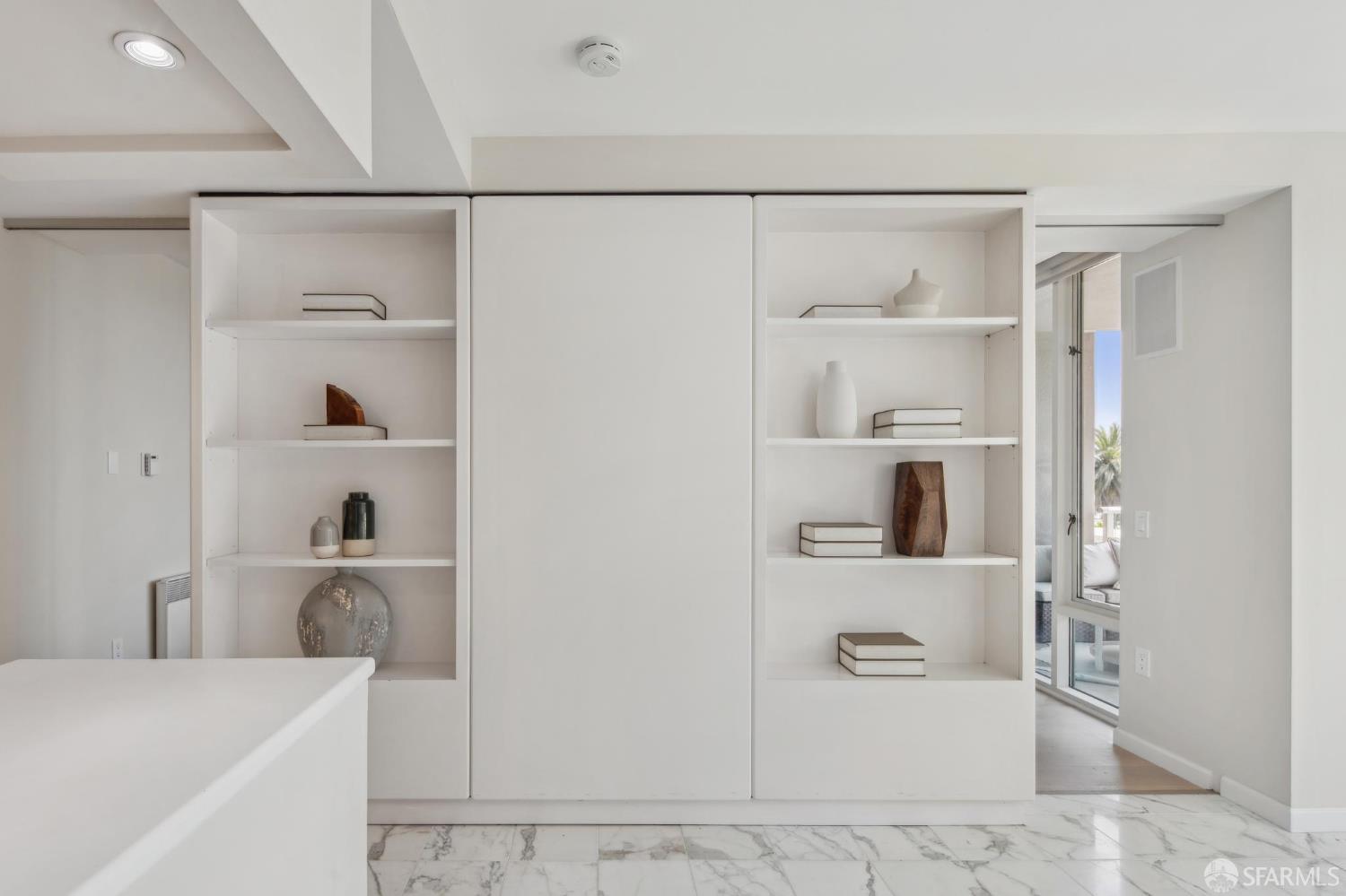 88 King Street # 303