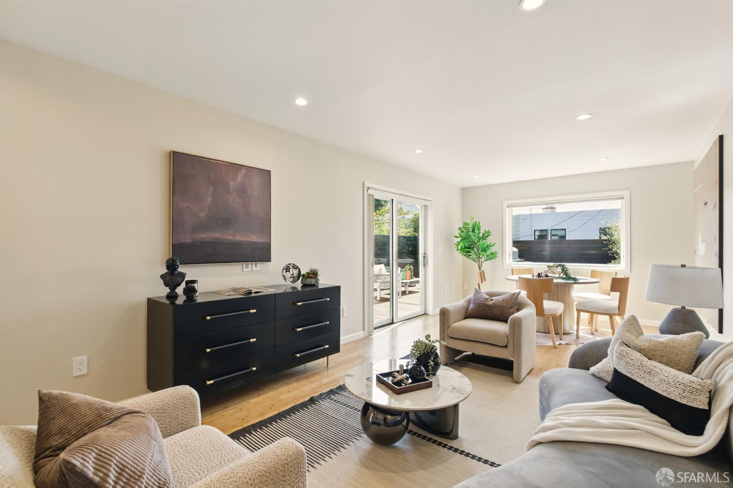 79 Meadowbrook Drive