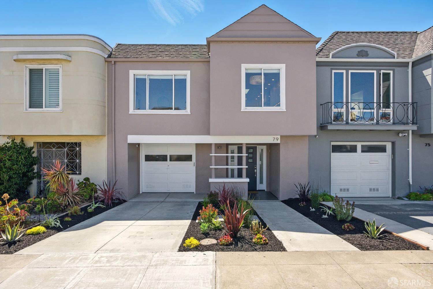 79 Meadowbrook Drive