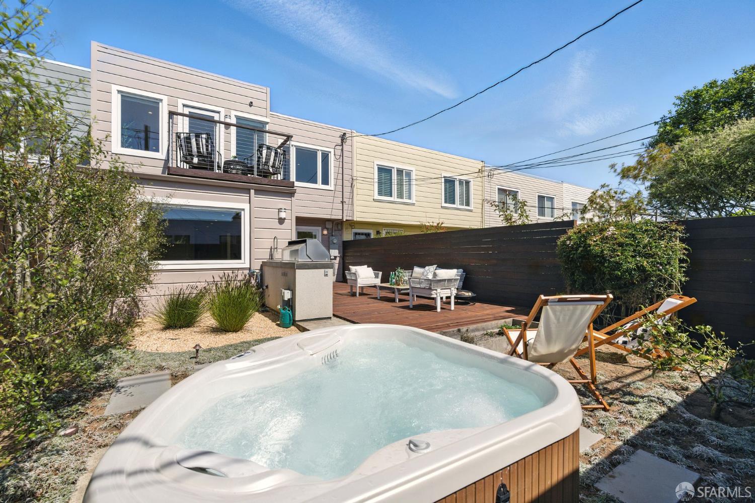 79 Meadowbrook Drive