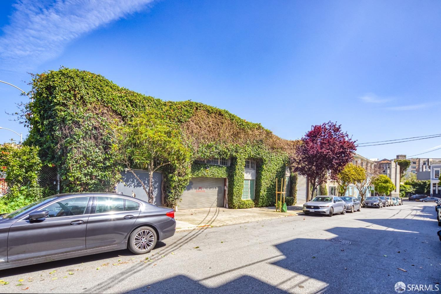 67 Belcher Street