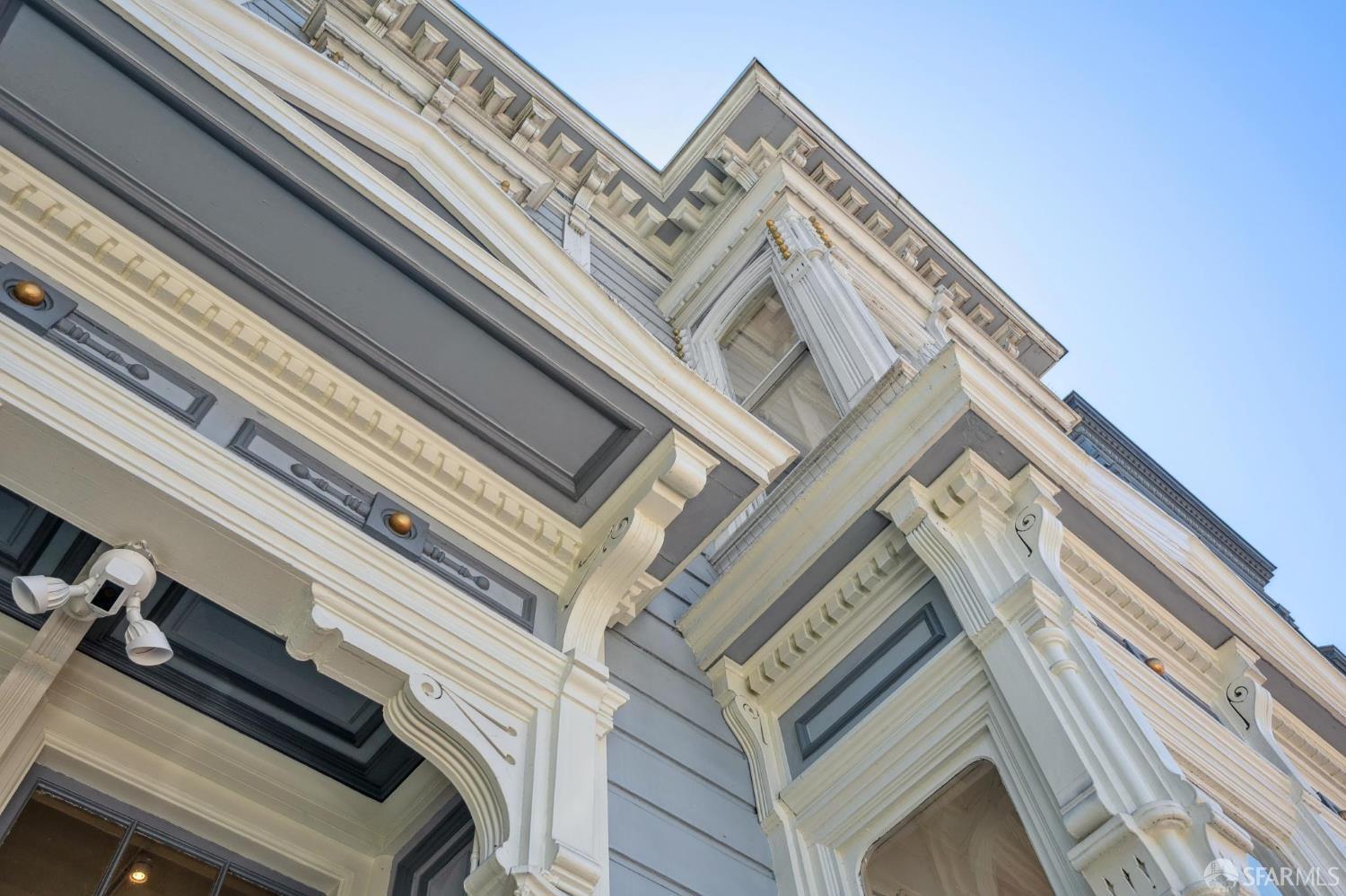 563 Haight Street
