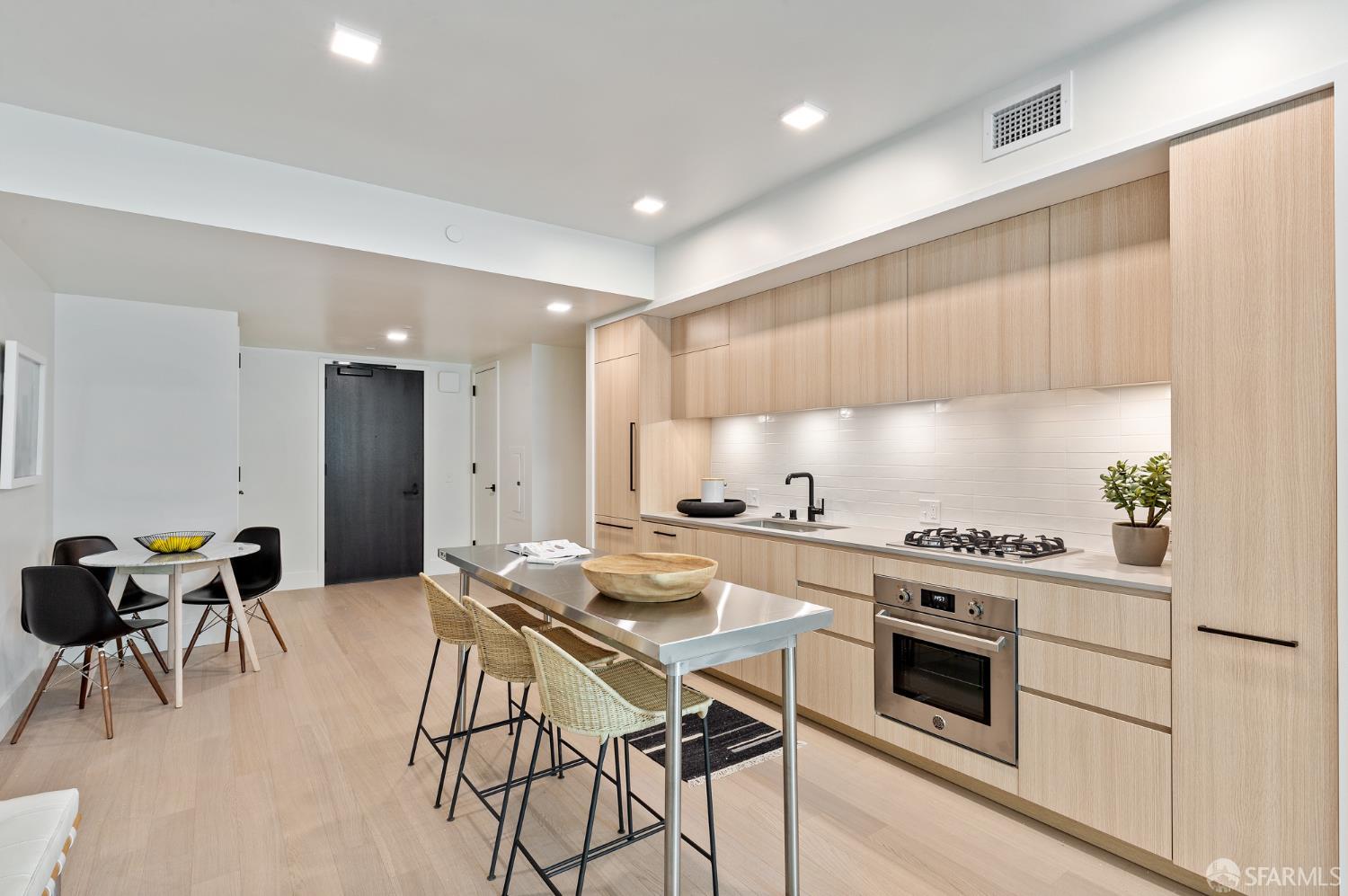 950 Tennessee Street # 416