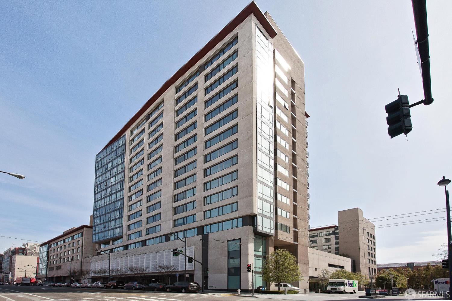250 King Street # 1308