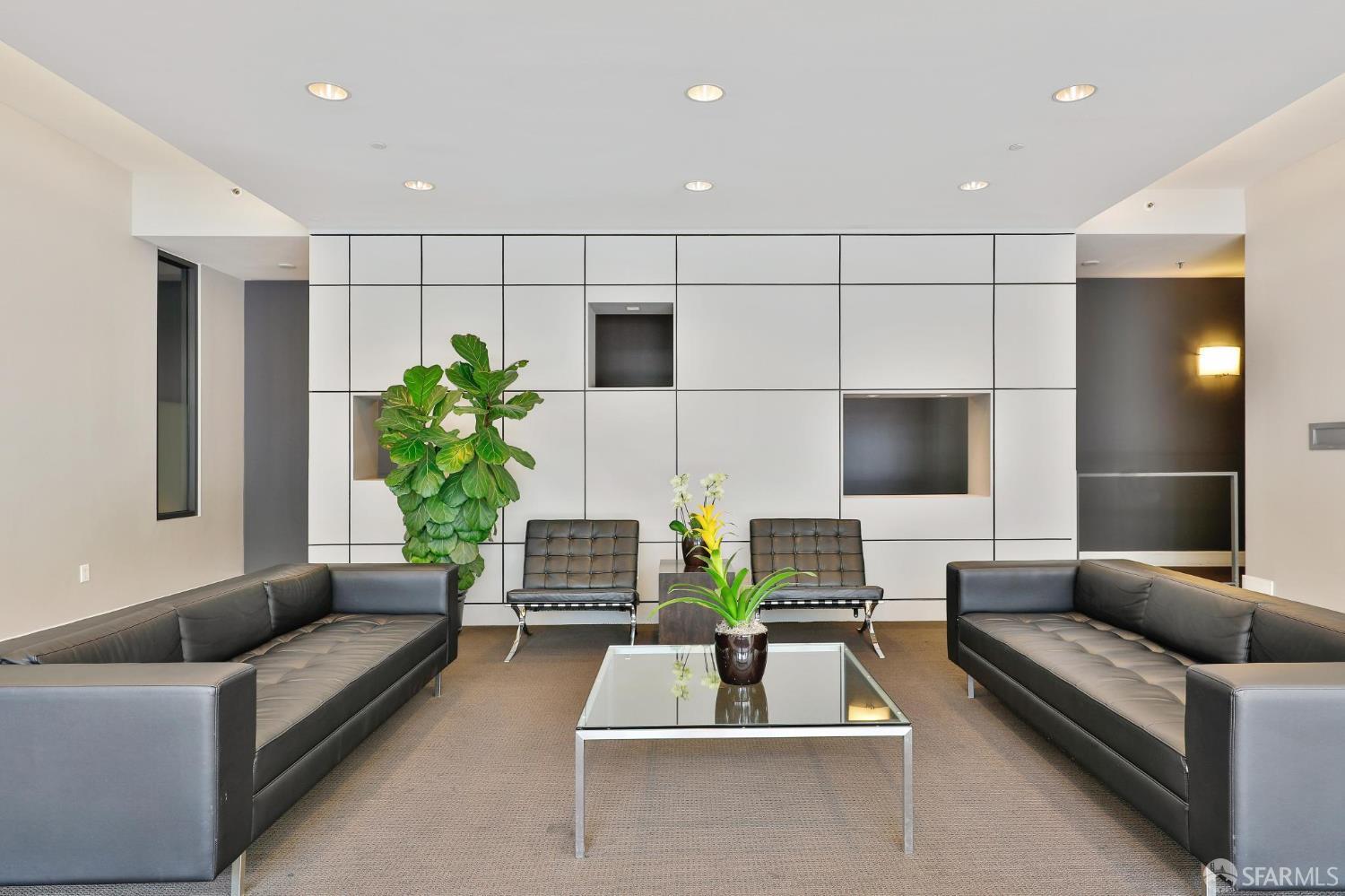 250 King Street # 1308
