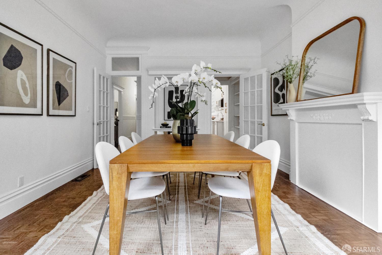 525 Baker Street