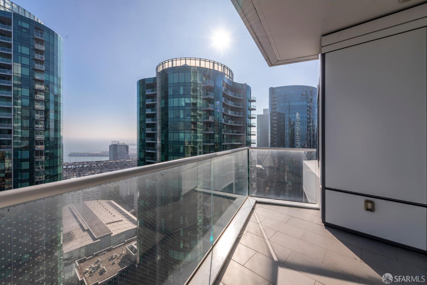 280 Spear Street # 31C