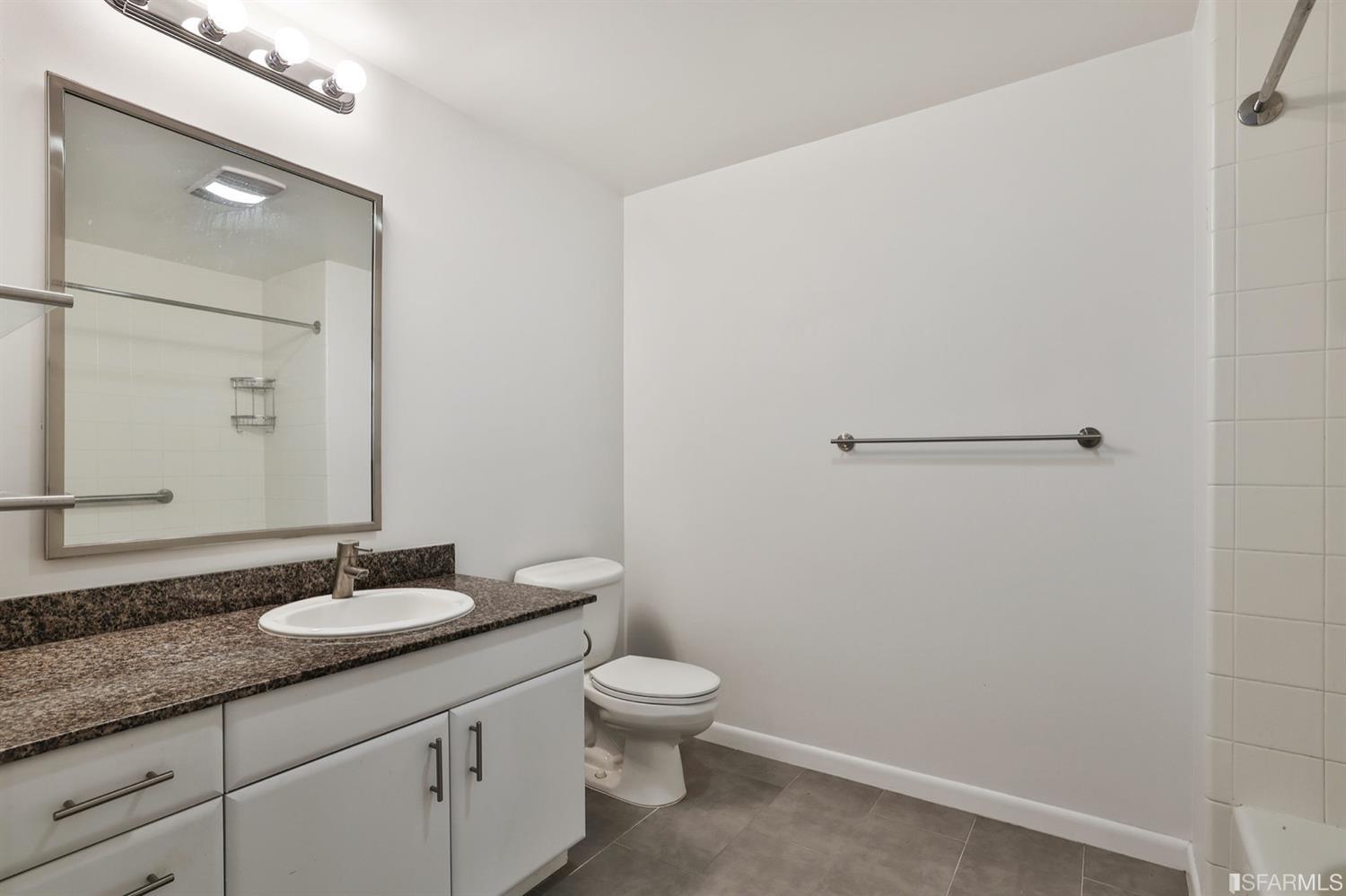 260 King Street # 611