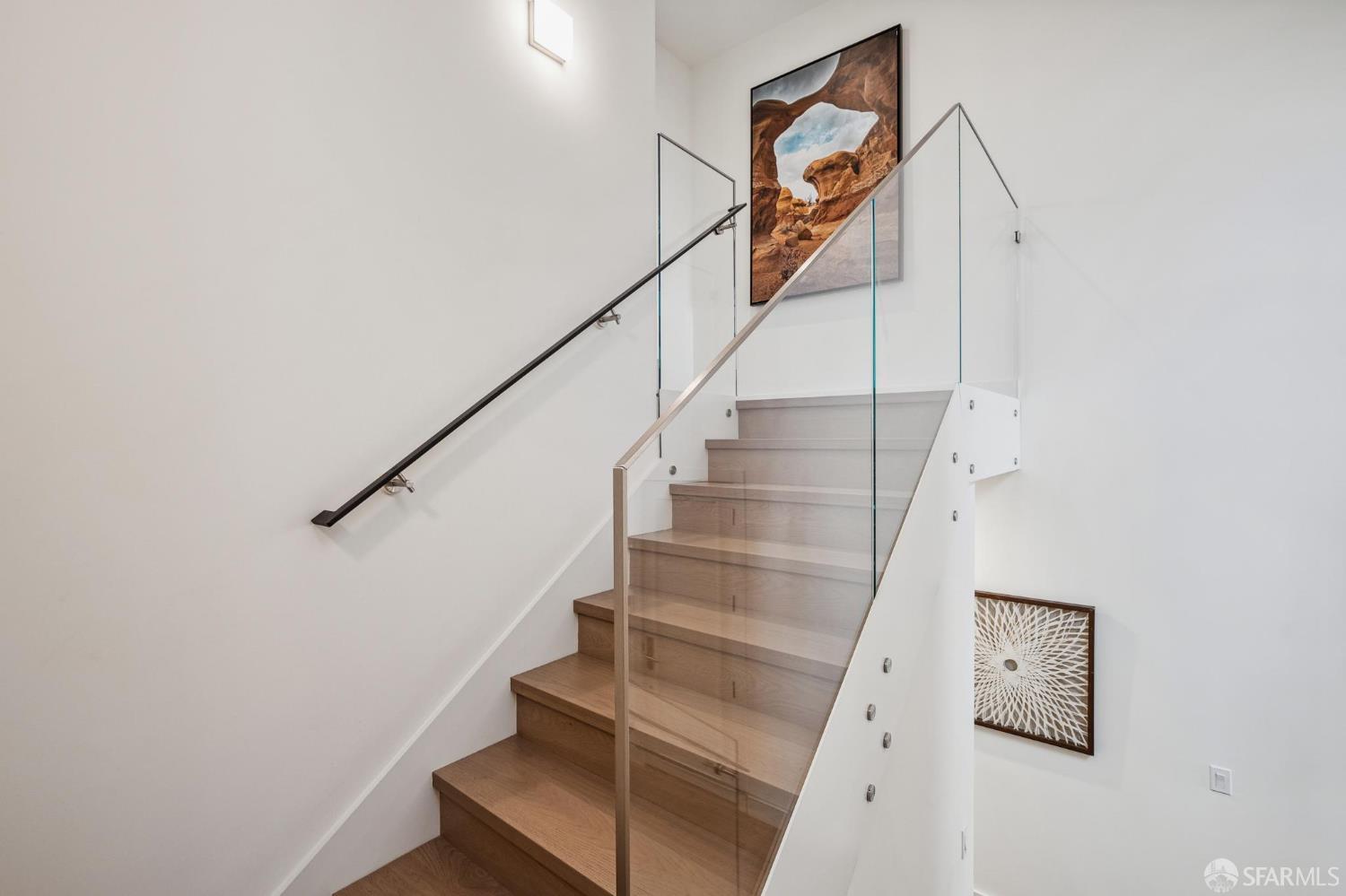 560 De Haro Street