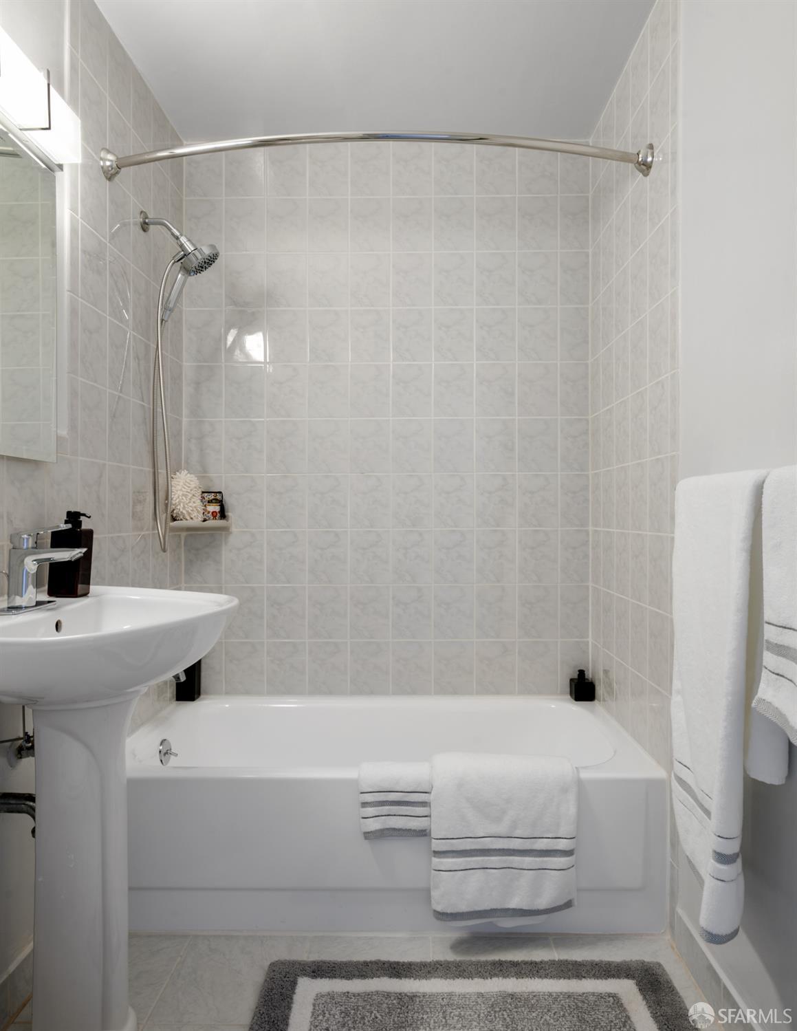 25 Galilee Lane # 5