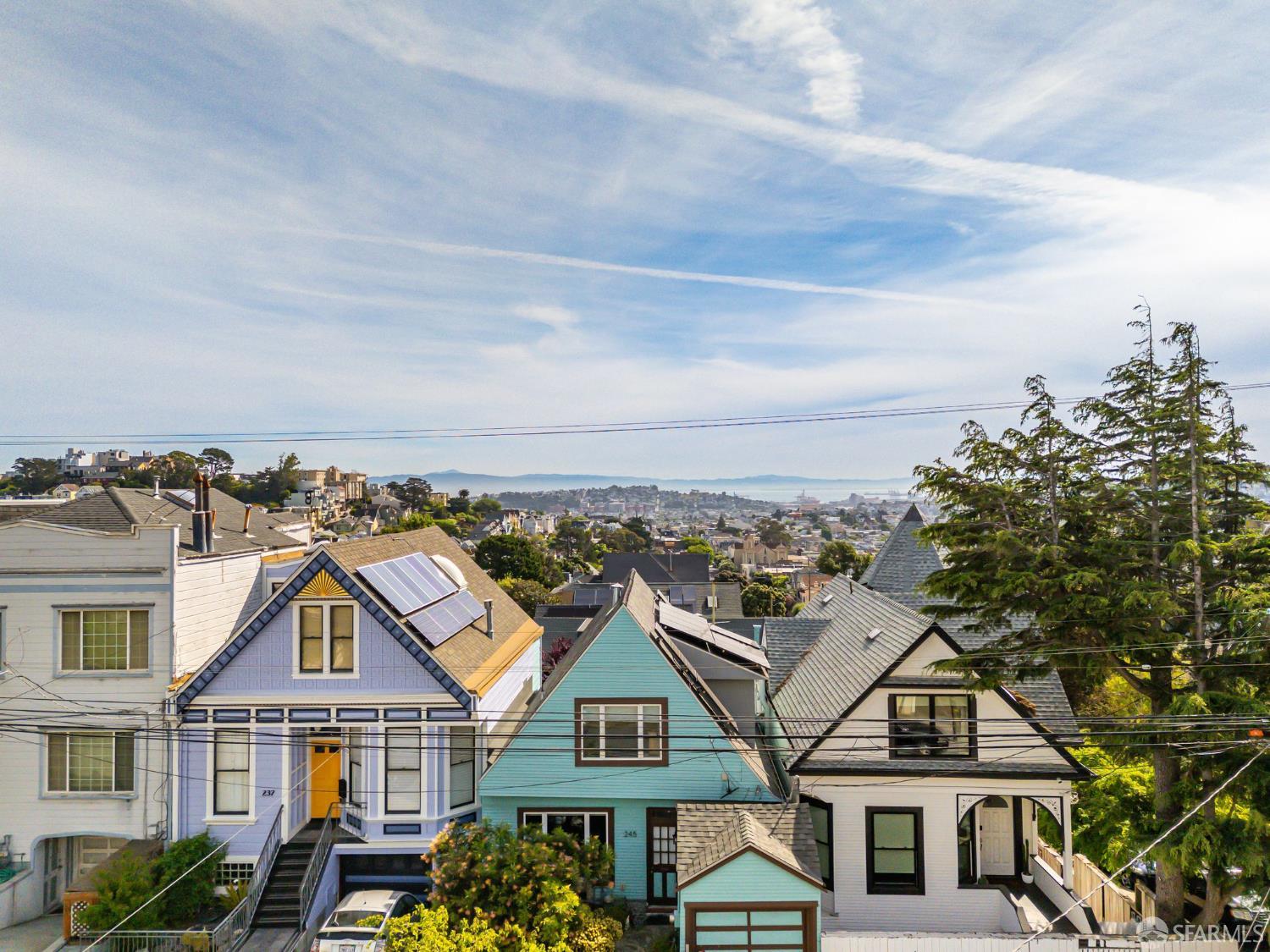 216 Hoffman Avenue