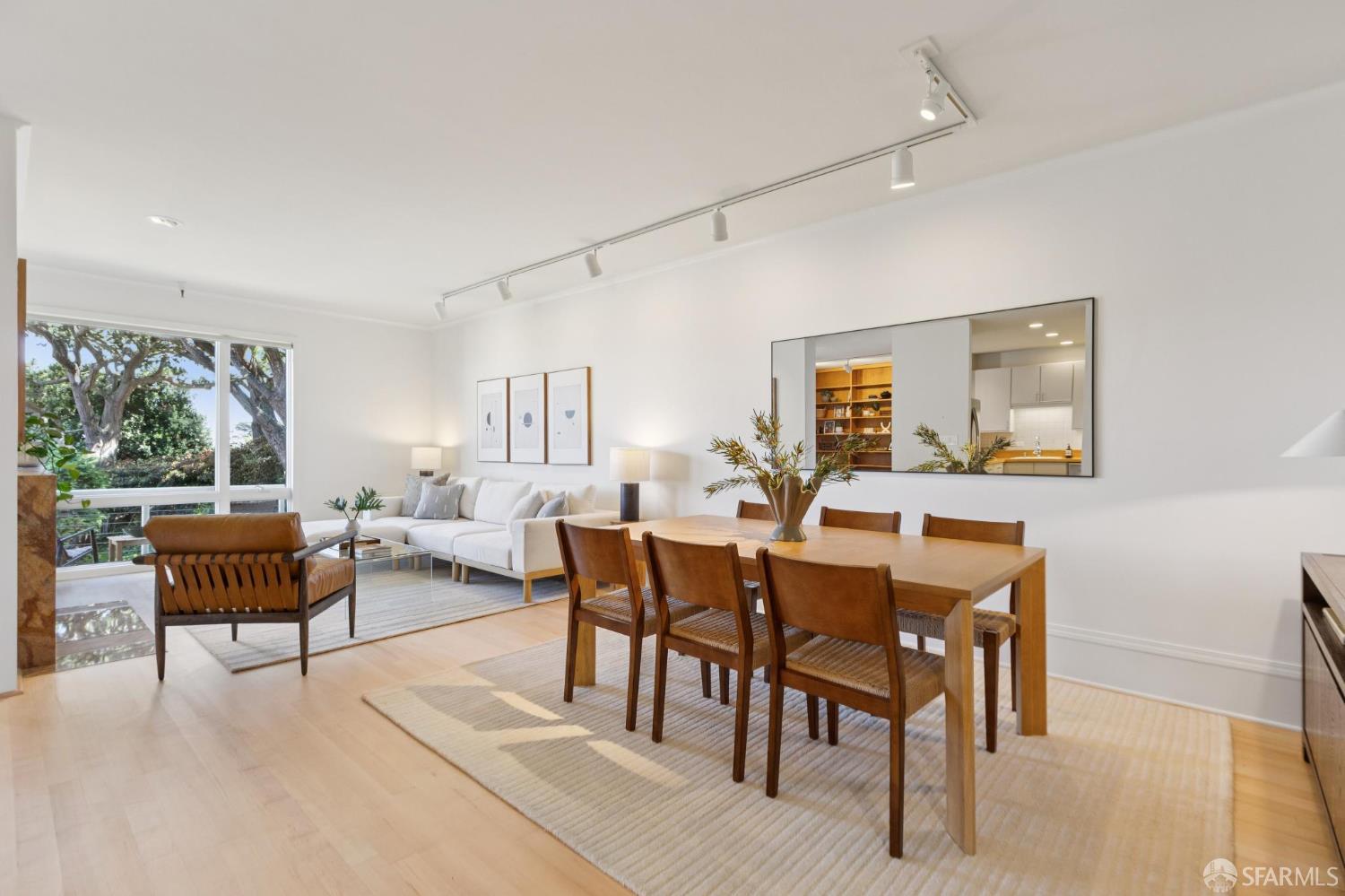 741 Grand View Avenue