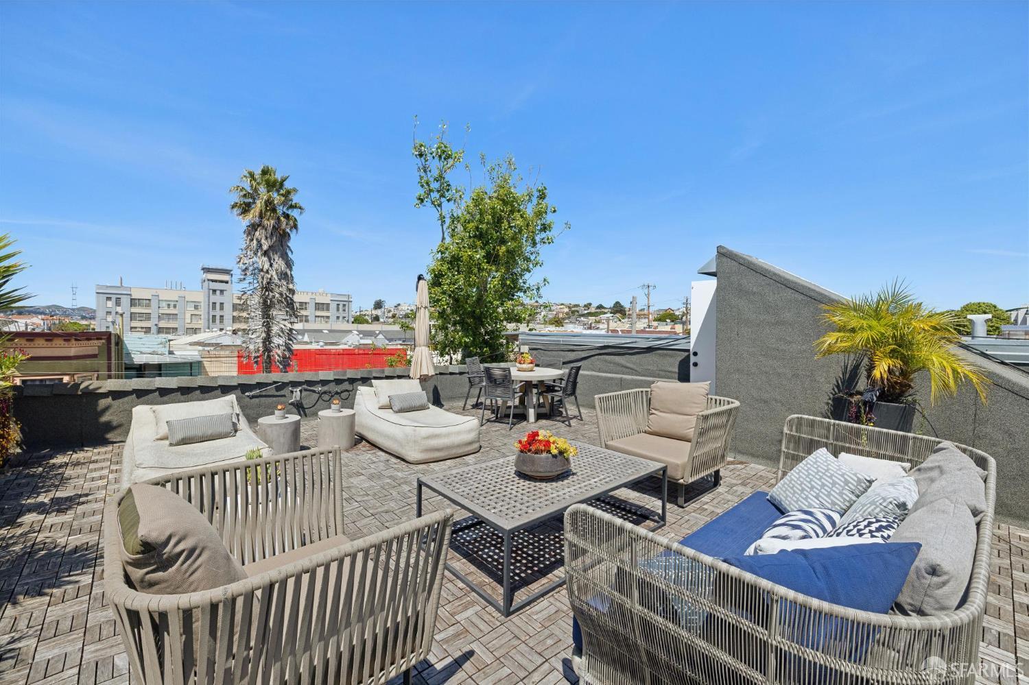 1698 Armstrong Avenue