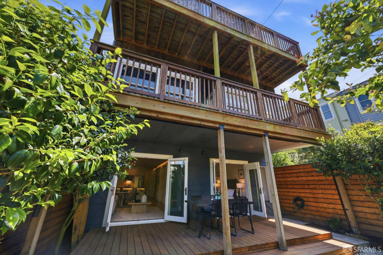 136 Parnassus Avenue # 4