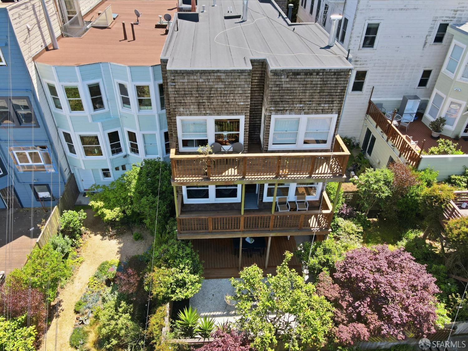 136 Parnassus Avenue # 4