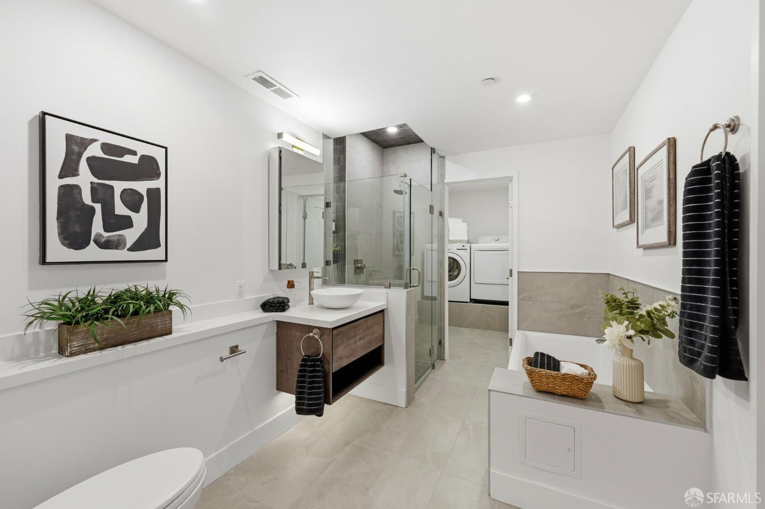 136 Parnassus Avenue # 4