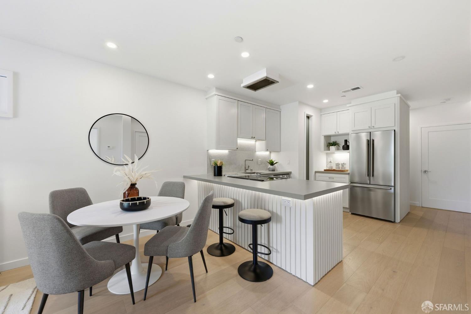 136 Parnassus Avenue # 4