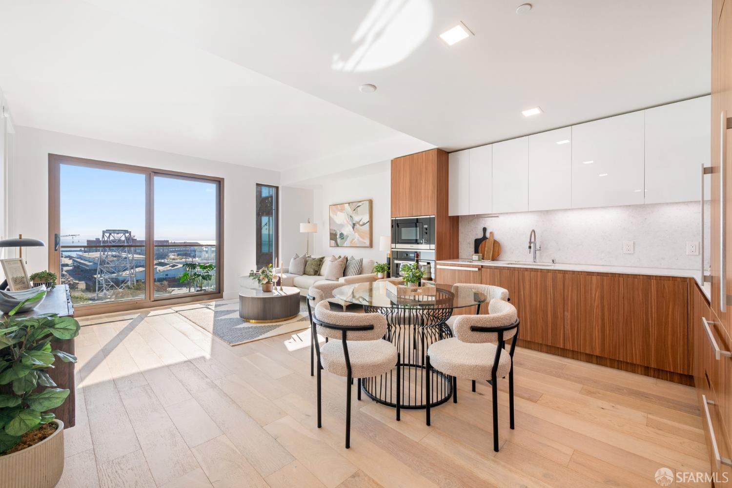 2177 3rd Street # 608