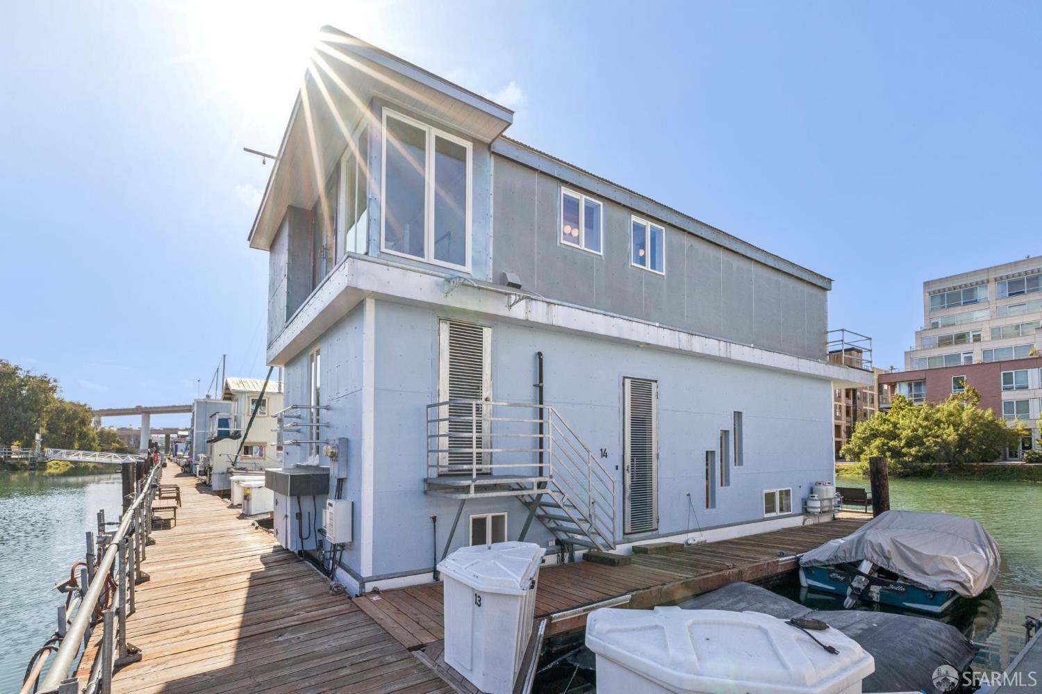 300 Channel Street # 14