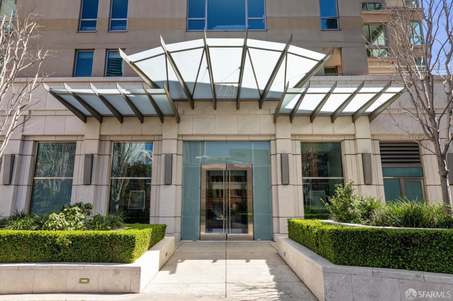 229 Brannan Street # 5G