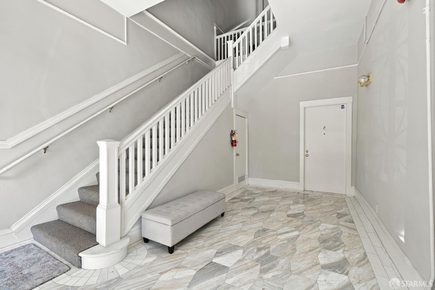 400 Oak Street # 6