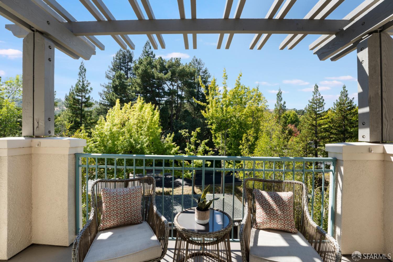 1860 Tice Creek Drive # 1452
