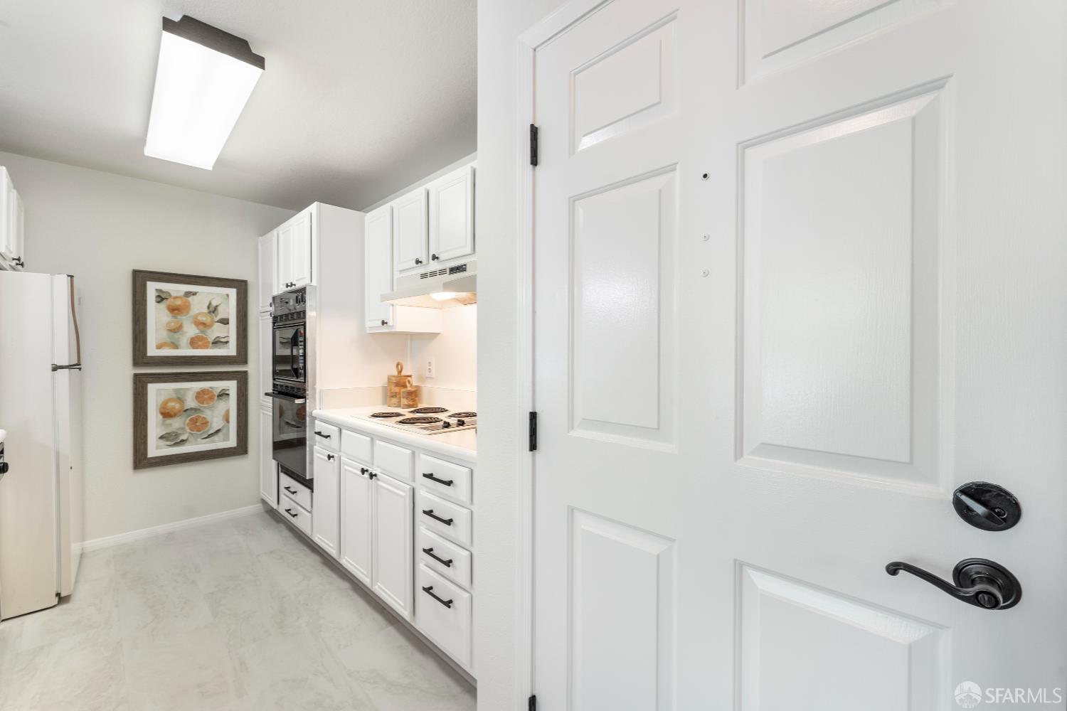 1860 Tice Creek Drive # 1452