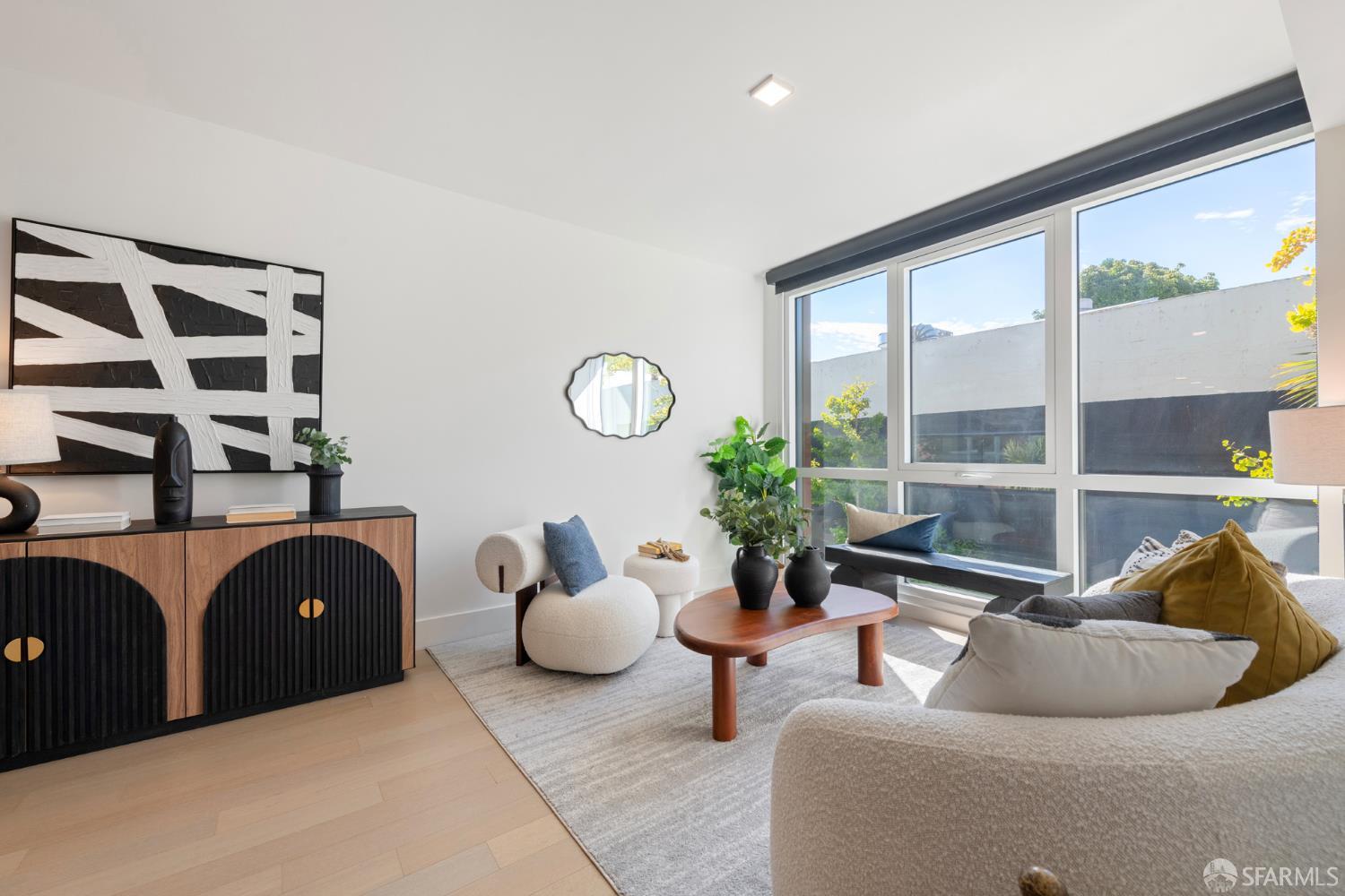 950 Tennessee Street # 211