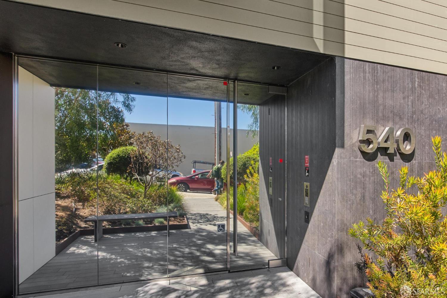 540 De Haro Street # 203