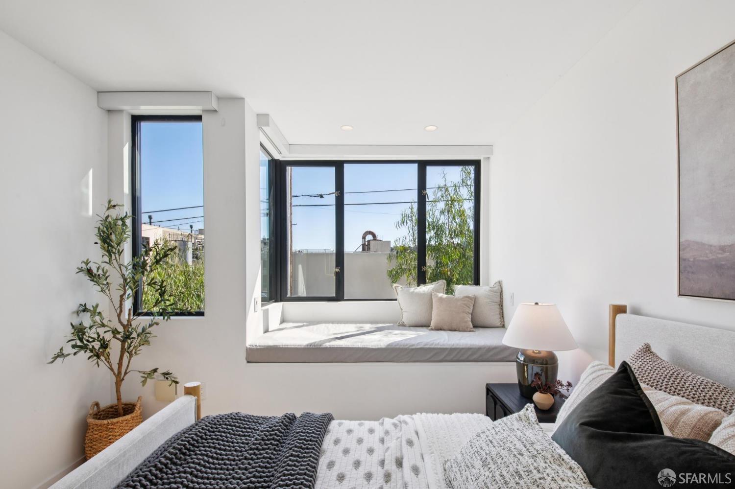 540 De Haro Street # 203