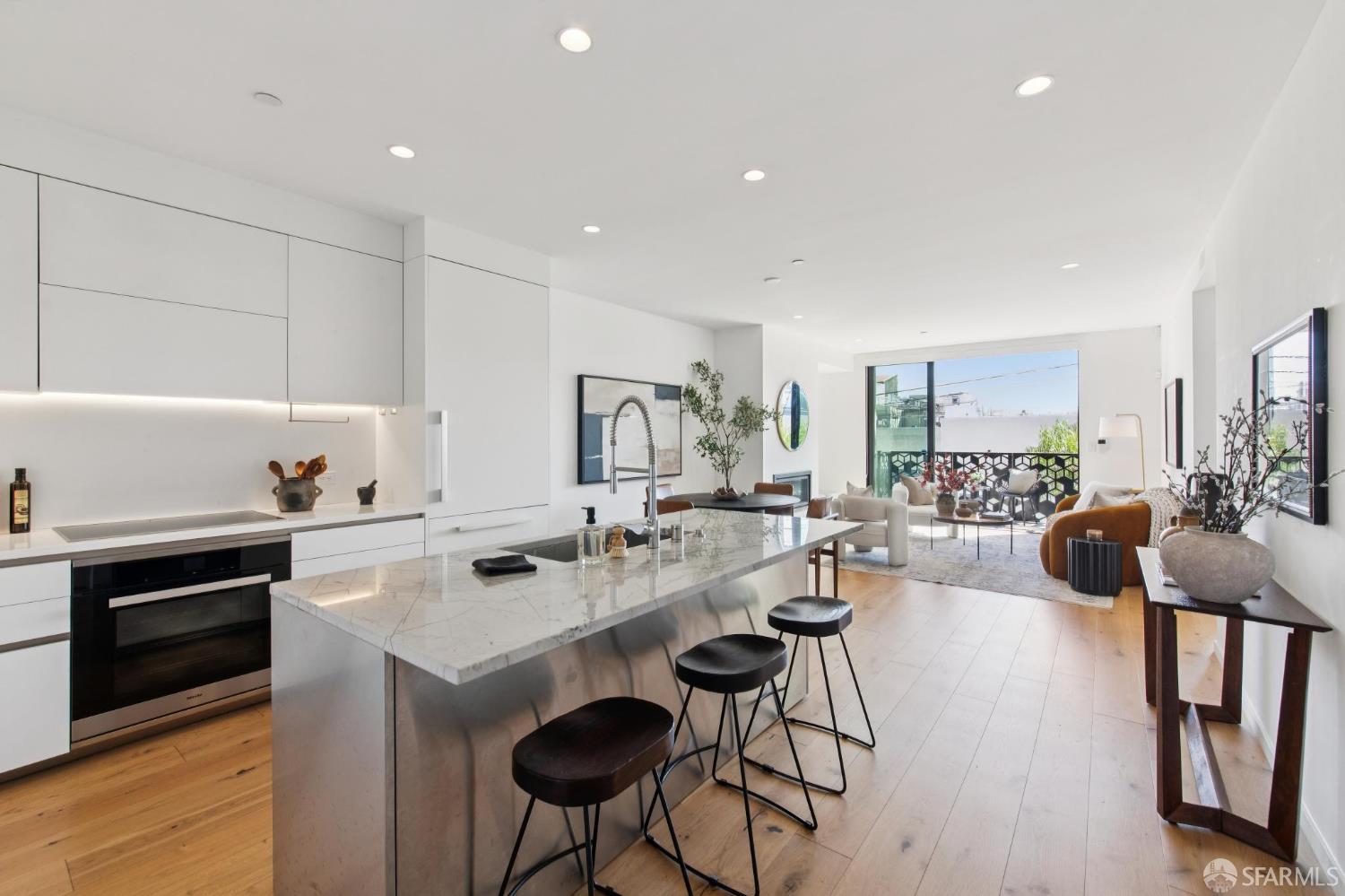 540 De Haro Street # 203