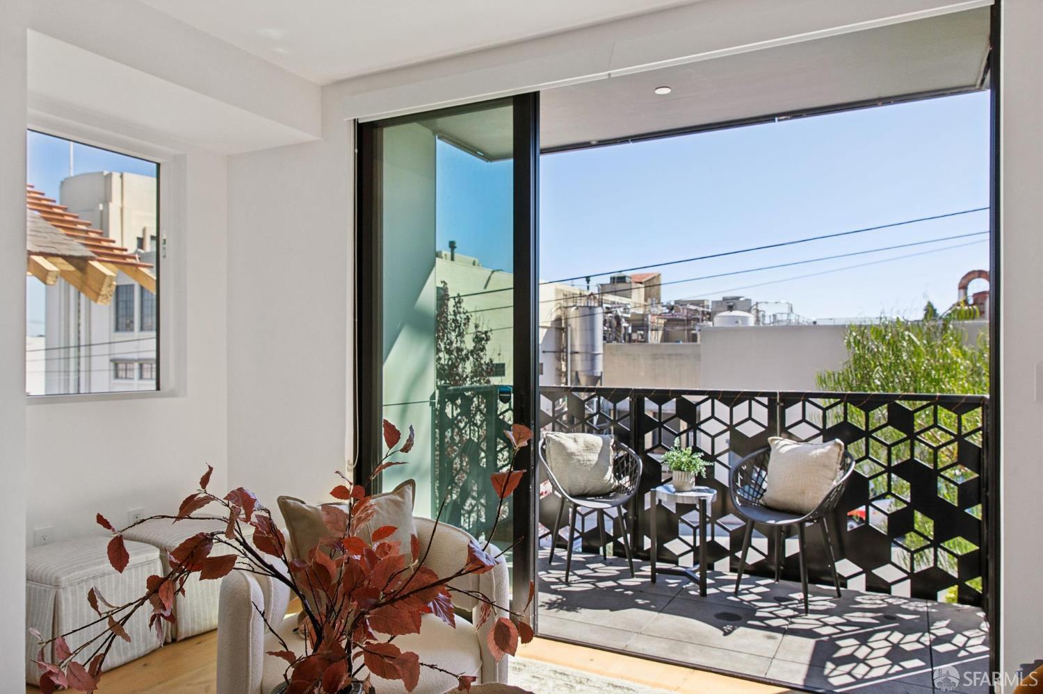 540 De Haro Street # 203