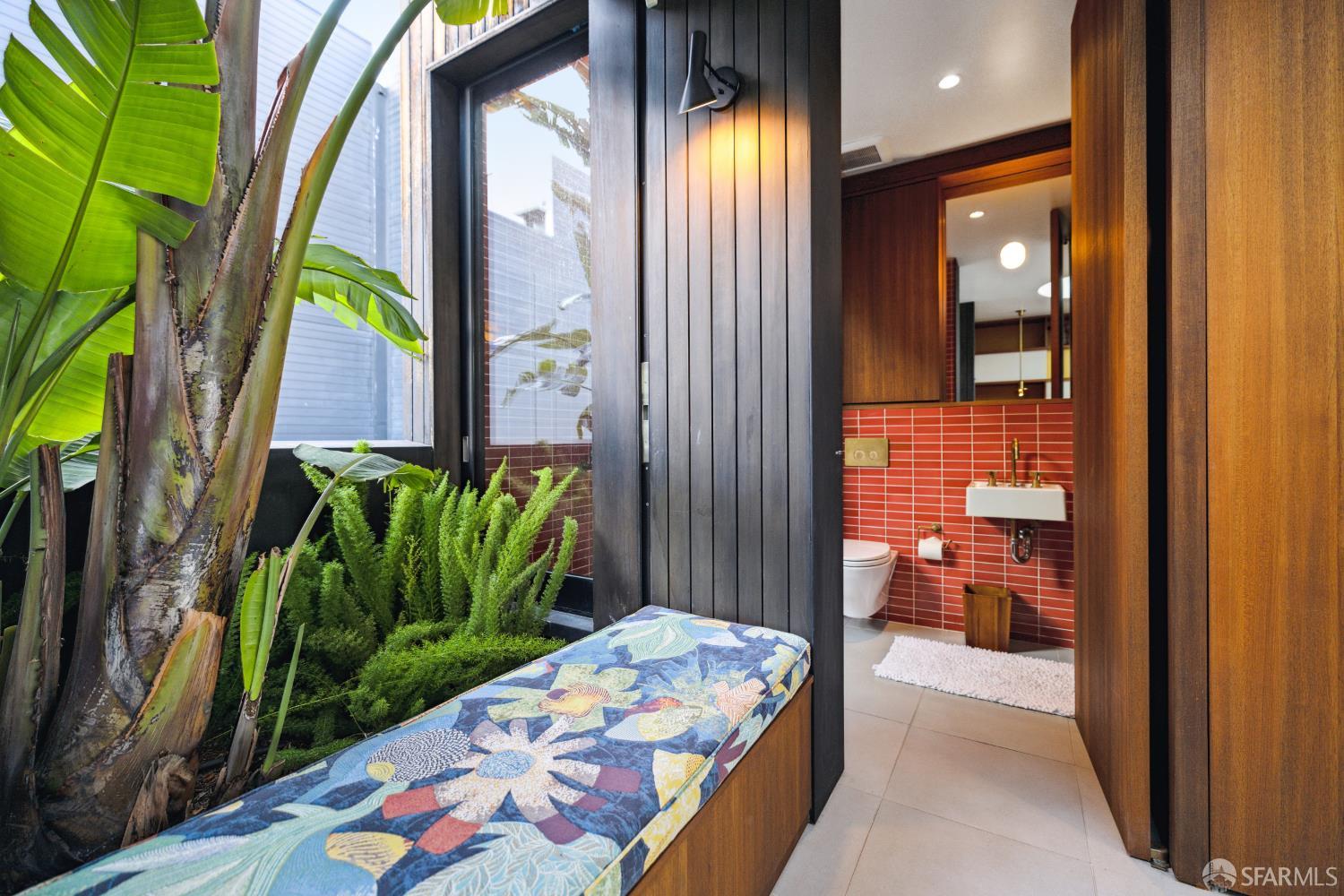 32 Heron Street
