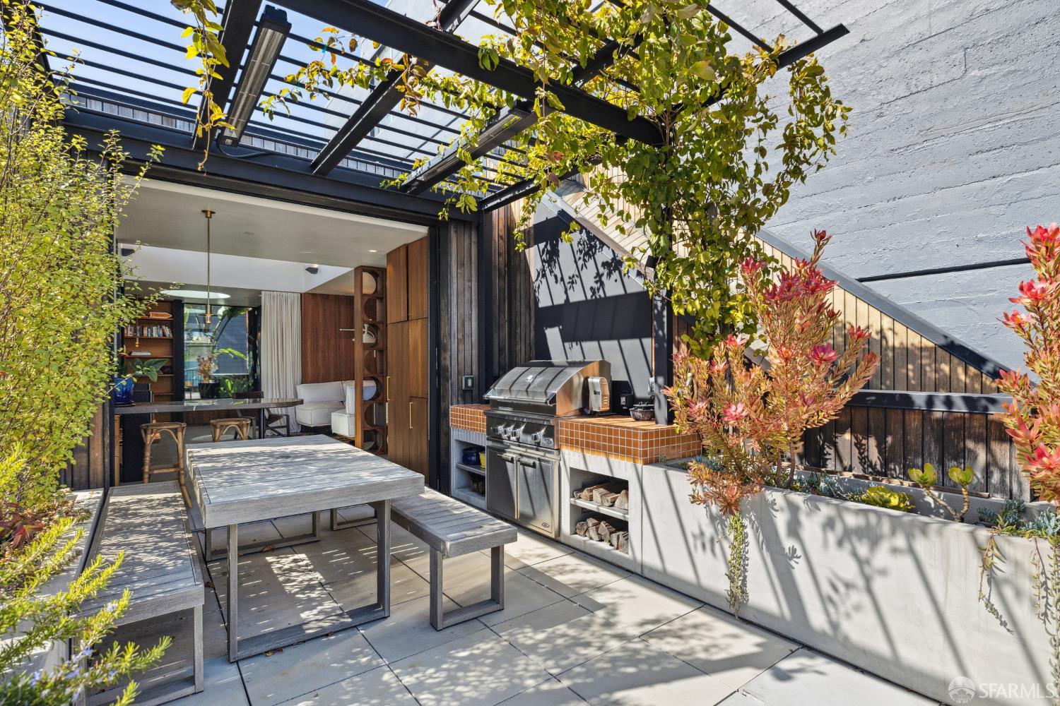 32 Heron Street
