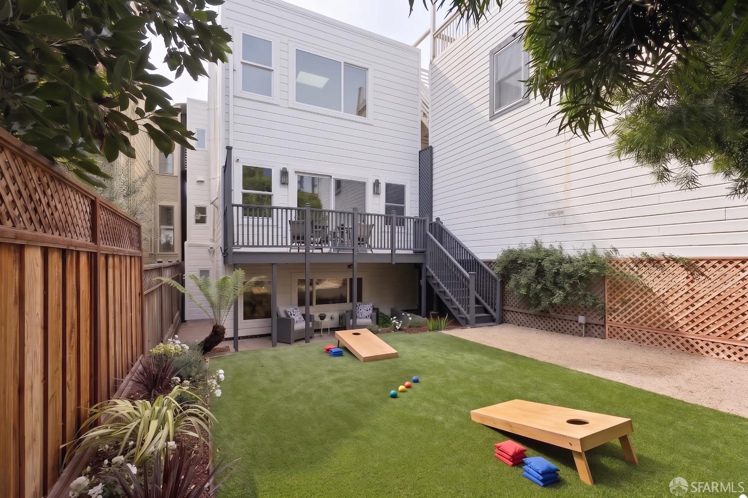 346 Duncan Street