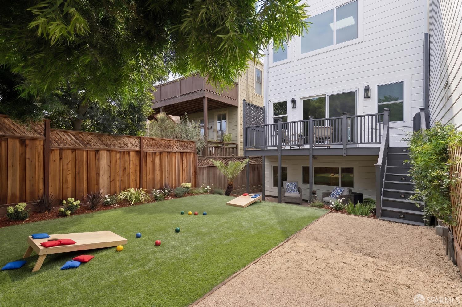 346 Duncan Street