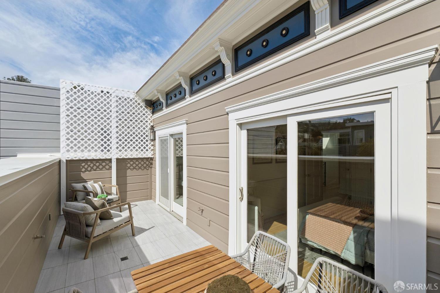 346 Duncan Street