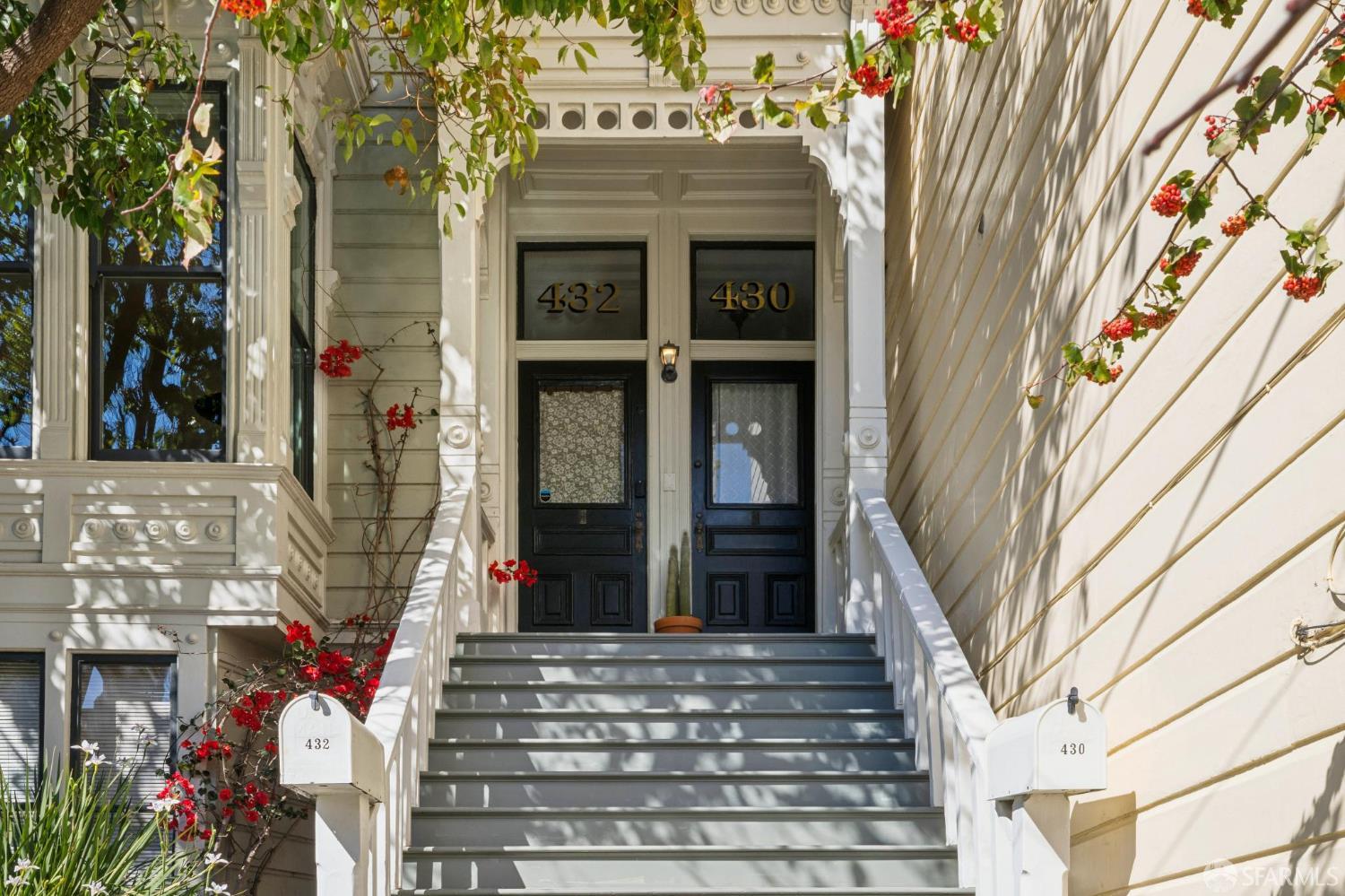 432 Elizabeth Street