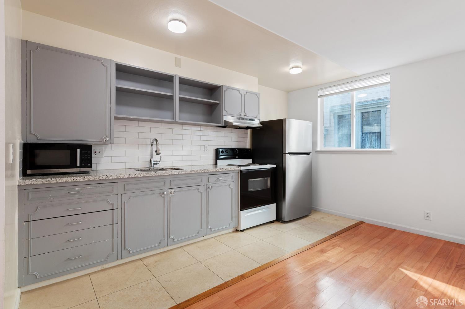 52-56 Varennes Street