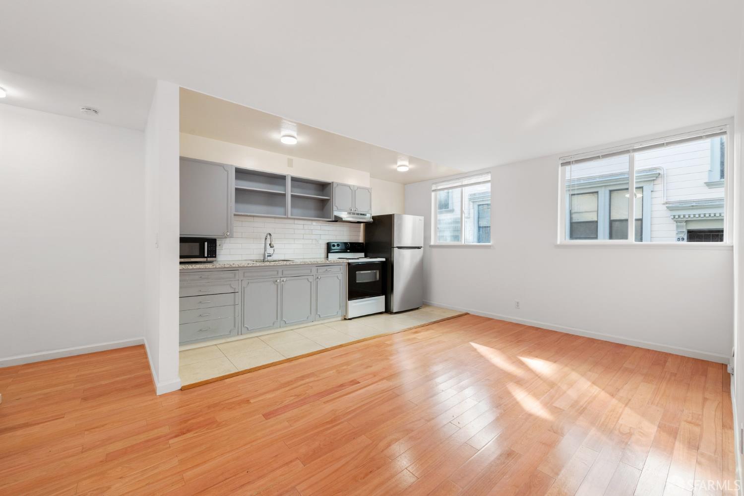 52-56 Varennes Street
