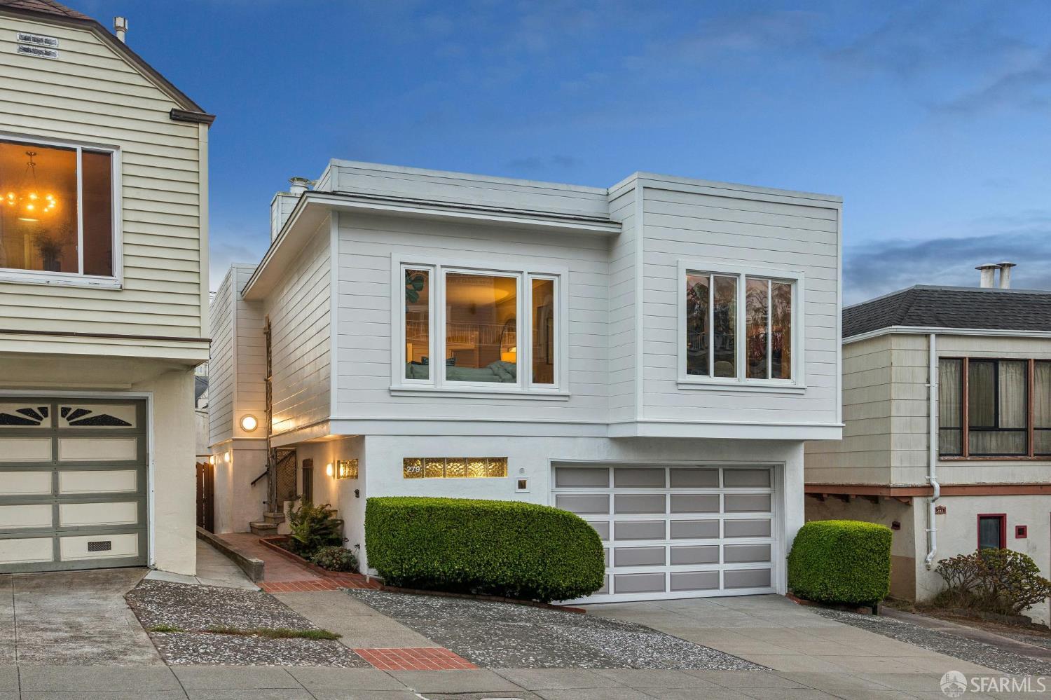 279 Ulloa Street