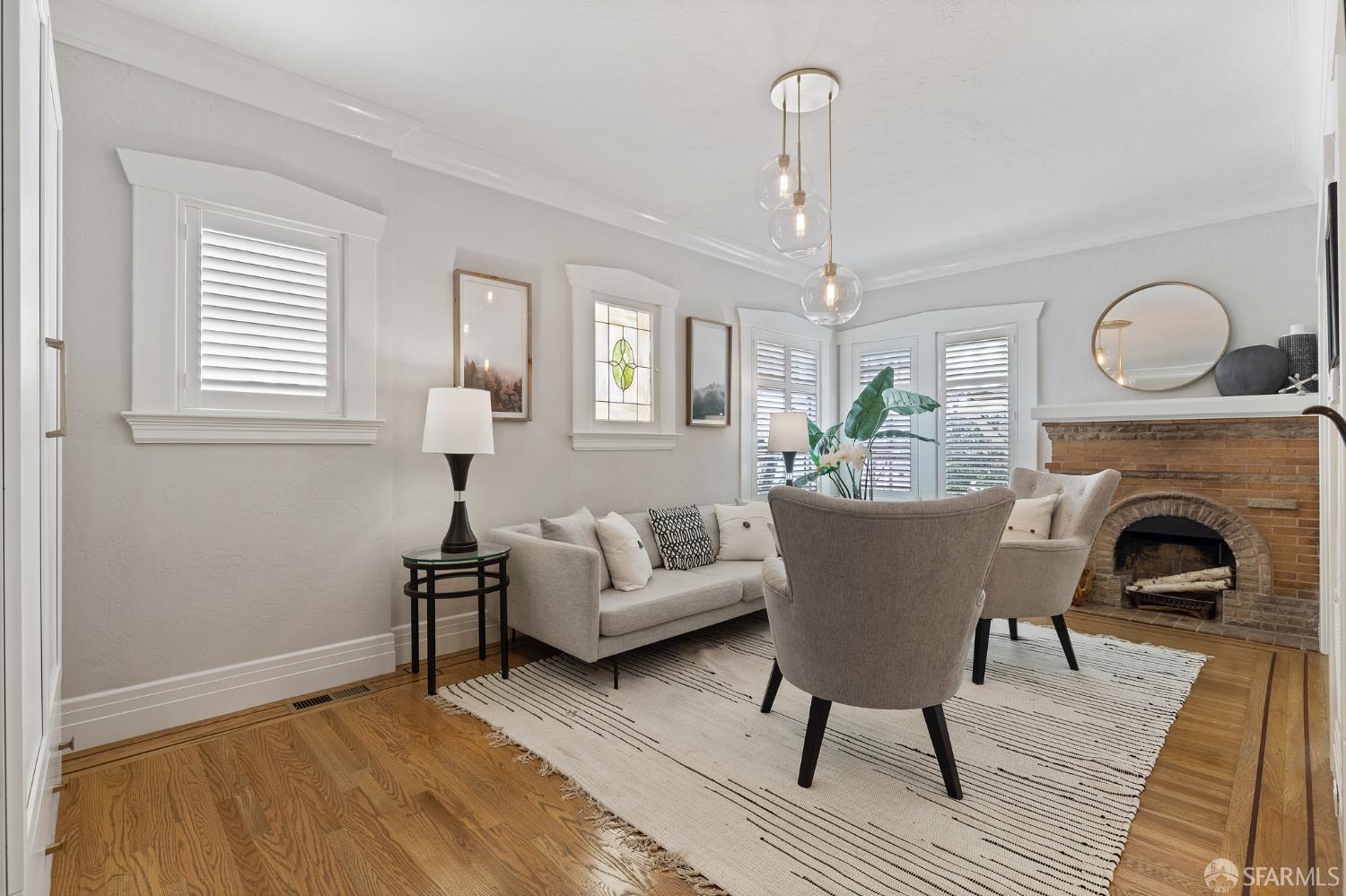 1200 Castro Street # 1