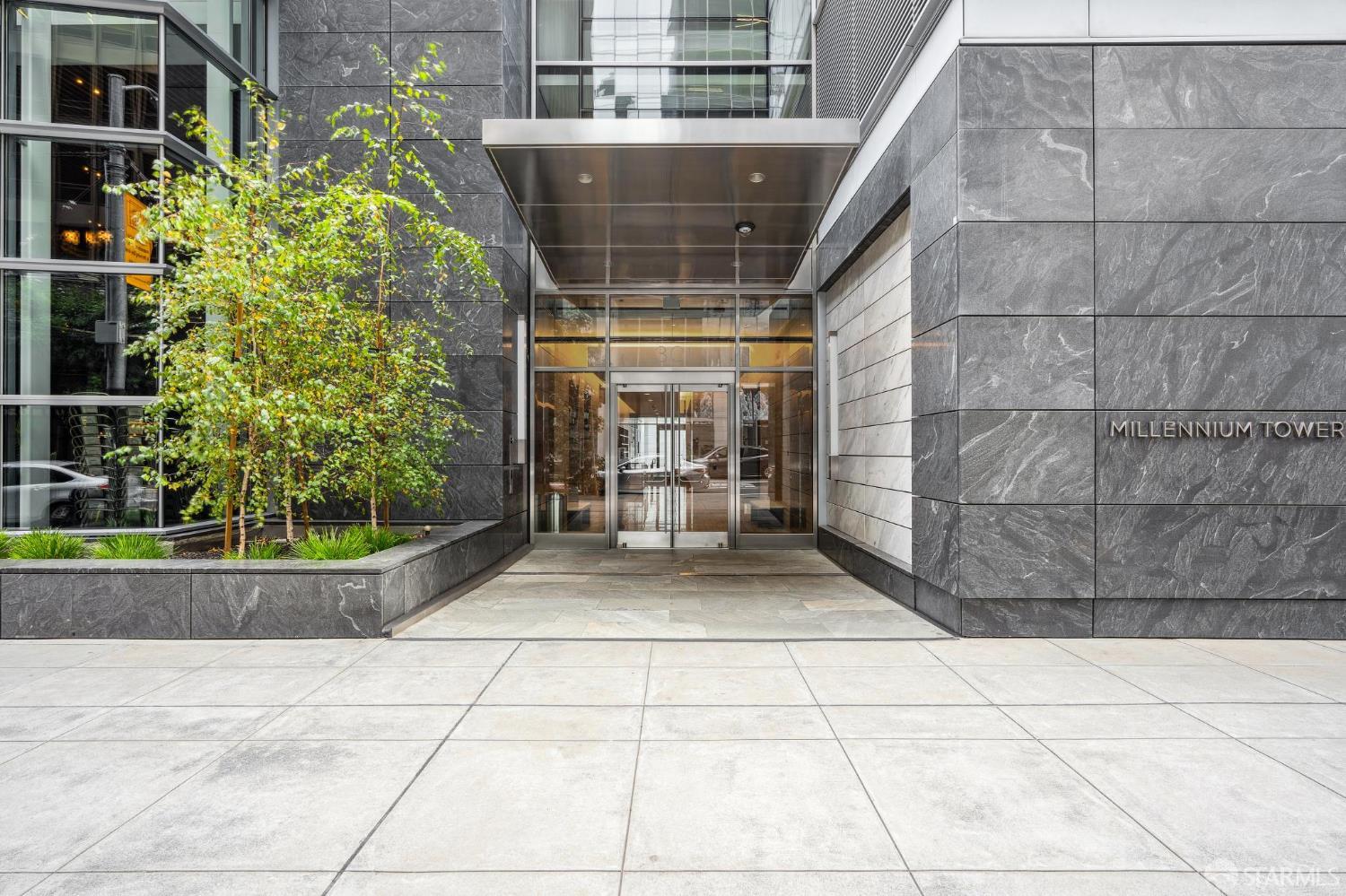 301 Mission Street # 25E