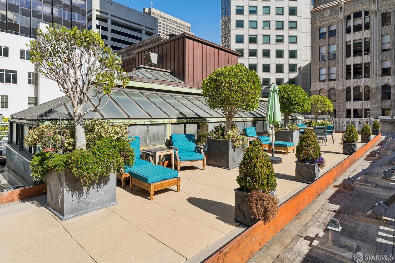 201 Sansome Street # 1004