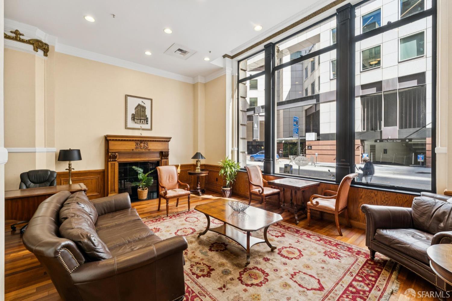 201 Sansome Street # 1004