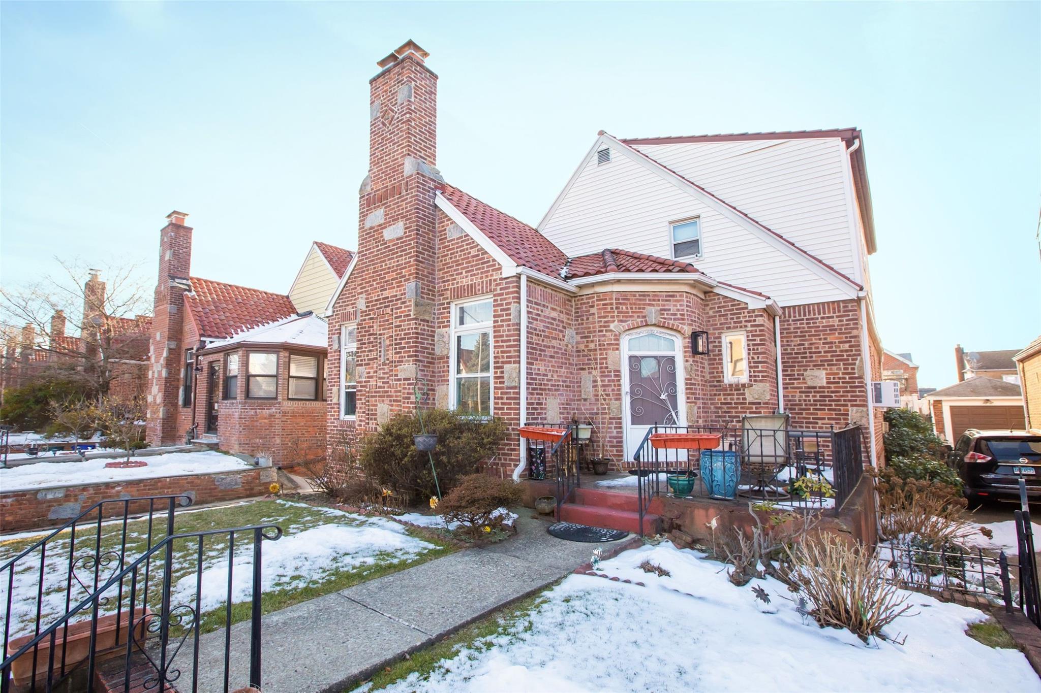50-24 194th Street Unit: 1