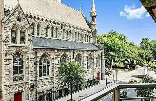 8 W 65th Street Unit: 5A