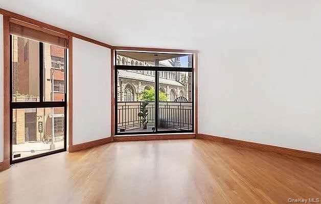 8 W 65th Street Unit: 5A