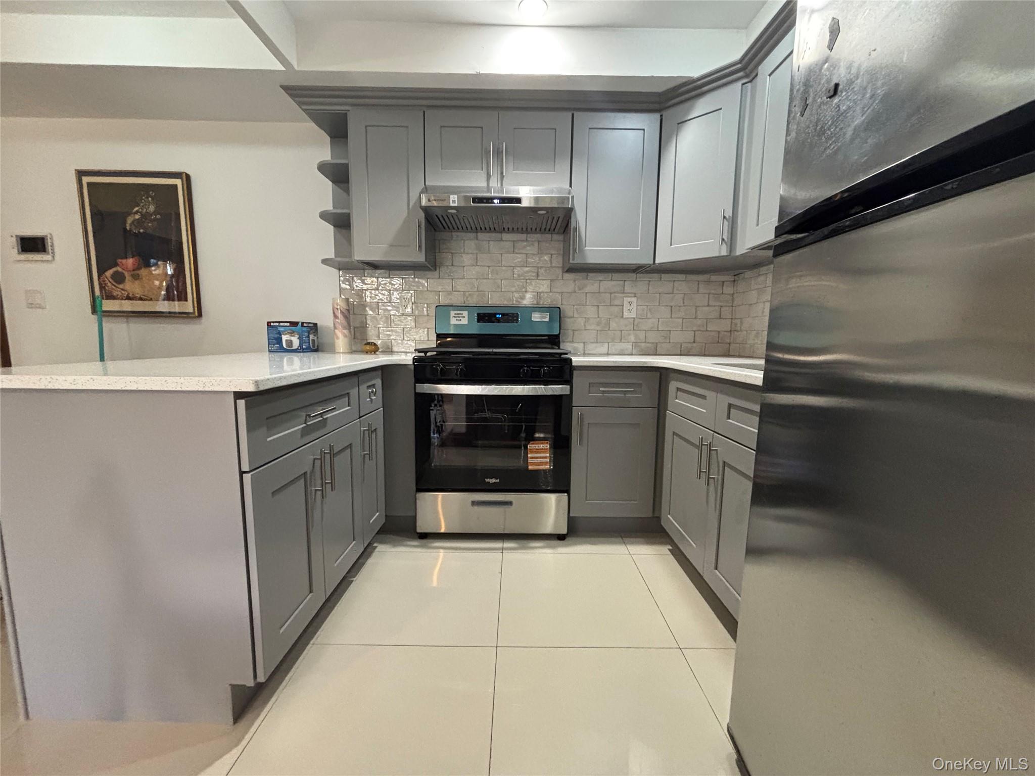 132-29 Blossom Avenue Unit: 3