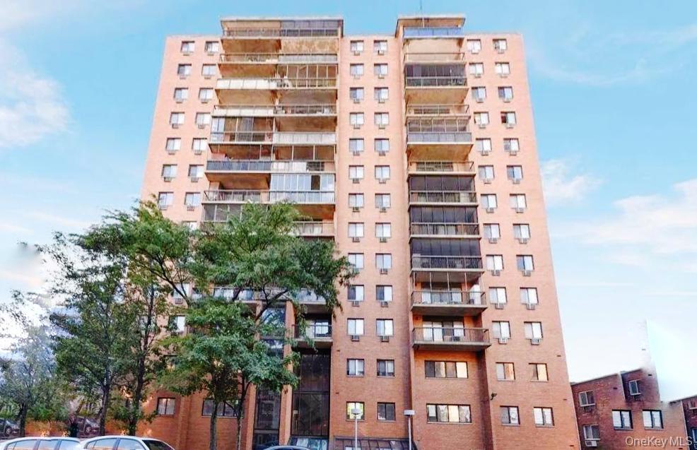 3520 147th Street Unit: 6A